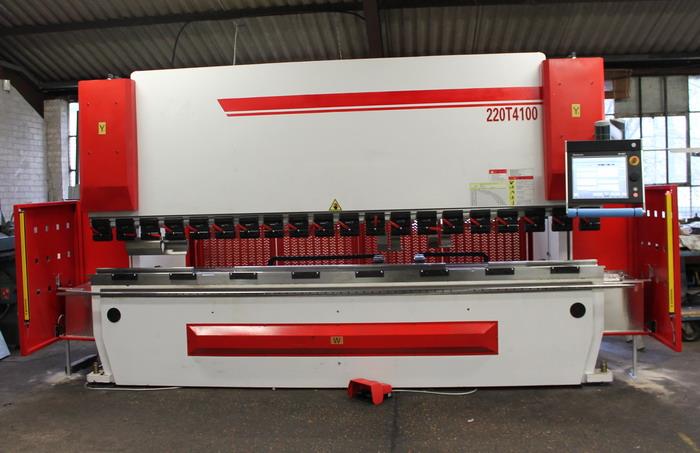 Freno della stampa di CNC di Fulvia DA66T 220T4100
