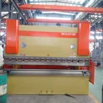 Freni a pressione Ahyawei 3m200Ton NC