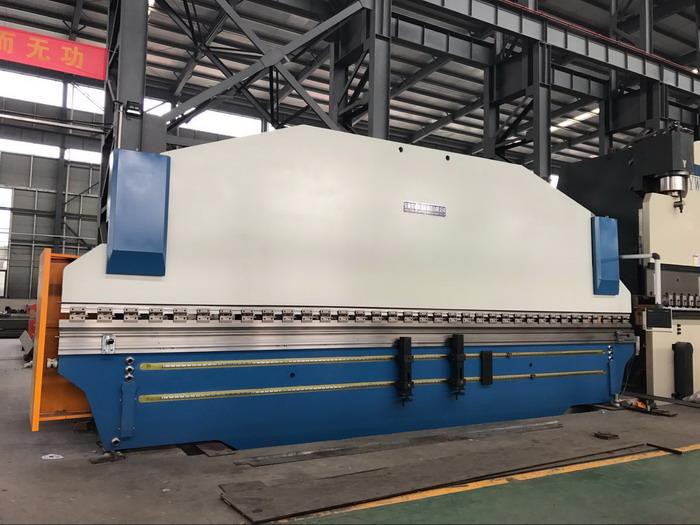 Fabbrica della Cina Yawei AHYW 10M CNC Brake Brake 4 assi