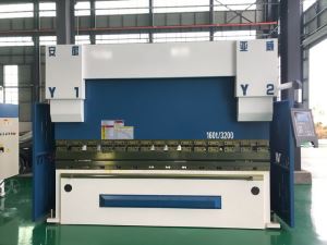 AHYW Yawei 160T3m CNC Pressa piegatrice 4 assi