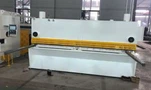 Cesoia a ghigliottina Yawei 6mm CNC 3m ESA S625