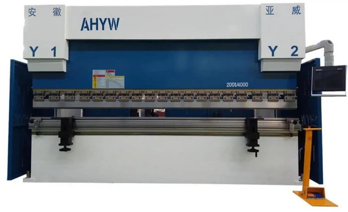 Pressa piegatrice CNC AHYW Yawei 200T4M 6 assi DA66T